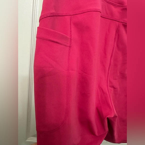 Pop fit bike shorts in magenta size 2X - Picture 3 of 5